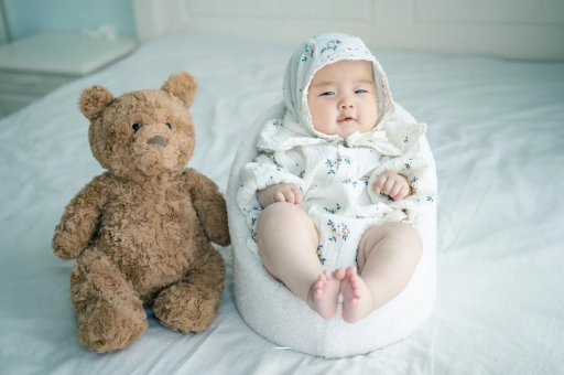 保定宝宝摇头是怎么回事